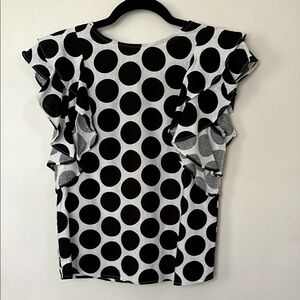 Who what Wear XS Linen Blend Black and Ivory Polka Dot Ruffle Sleeved Blouse